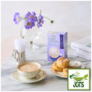 (AGF) . Blendy Cafe Latory Rich Milk Tea Latte 6 Sticks - Box and cup of hot milk tea
