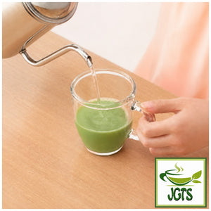 (AGF) Blendy Matcha Au Lait 6 Sticks - Brewed hot in mug