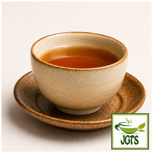 (HISHIWAEN) - Roasted Green Tea & Barley - Fresh brewed in a teacup