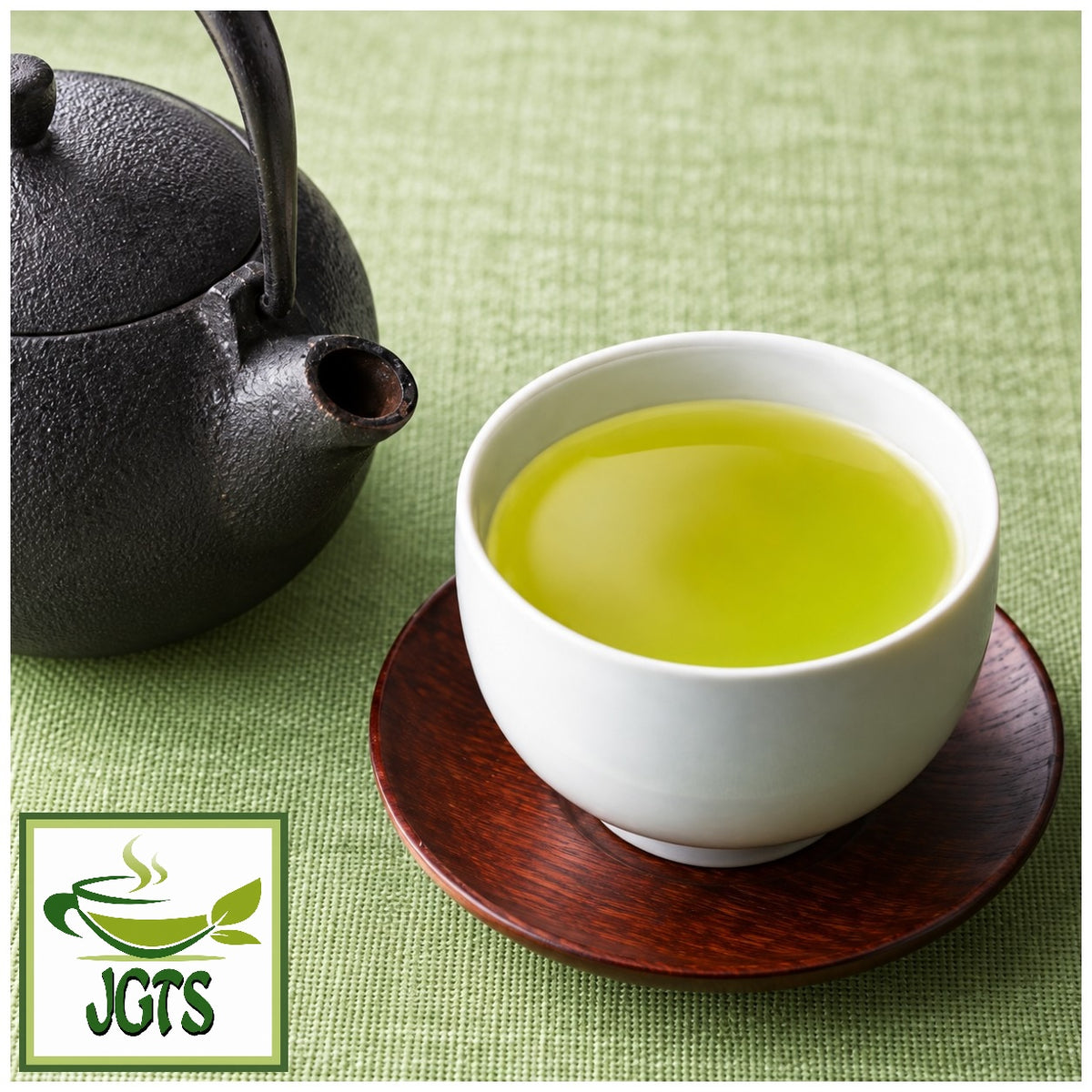 (AGF) - Professional Premium Sencha - Fresh brewed served hot in a white chawan