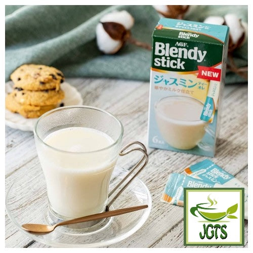 (AGF) Blendy Stick Jasmine Tea Ole 6 Sticks - Box and cup of jasmine tea