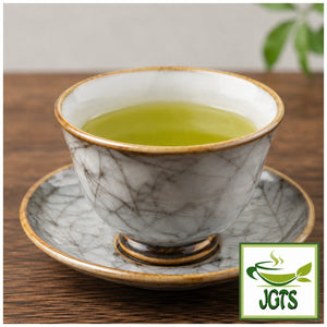 Catechin - Green Tea Powder - brewed in cup in a tea shop