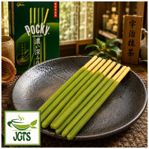 (Glico) Pocky Deep Matcha - Pocky matcha sticks on plate