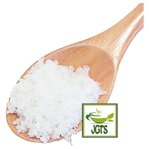 Hamahiga Salt (Okinawa) - Hamahiga salt on spoon