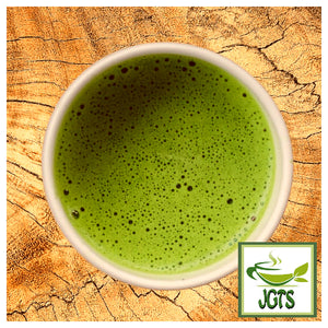 ITO EN Oi Ocha Matcha - Matcha whisked in bowl