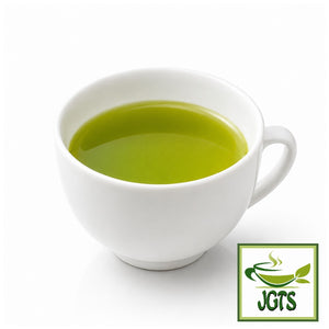 (ITO EN) Oi Ocha Deep Sarasara Matcha Instant Green Tea (80 grams) - Served in cup