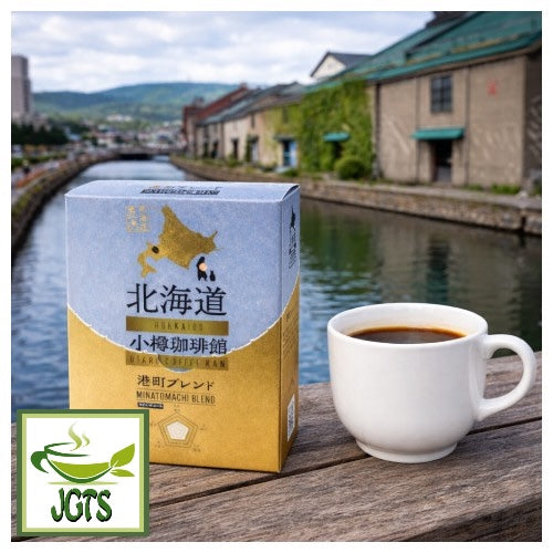(Kahisakan) Otaru Coffee House Minatomachi Blend - Box next to a cup of coffee