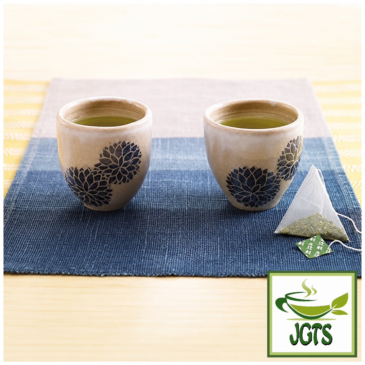 Kataoka Tsujiri Sencha Tea Bags 20 Pack - Sencha brewed in cup
