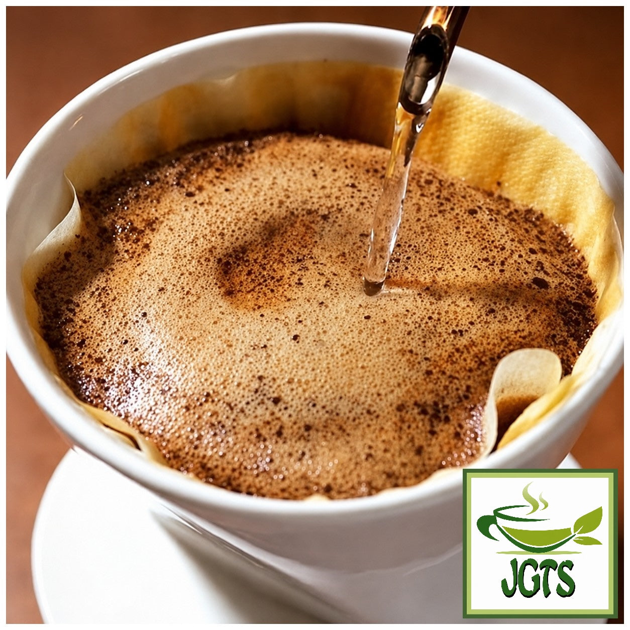 (Key Coffee) Grand Taste Mocha Blend Ground Coffee - Poured over fresh hot coffee grounds