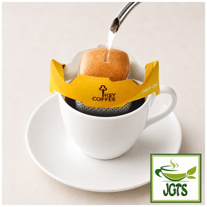 (Key Coffee) KEY DOORS Drip On Limited Time Deep Rich Blend - Drip on coffee filter on cup brewing