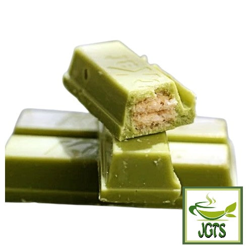 Nestle Japan KitKat Mini Matcha Latte - Matcha Kit kat photo