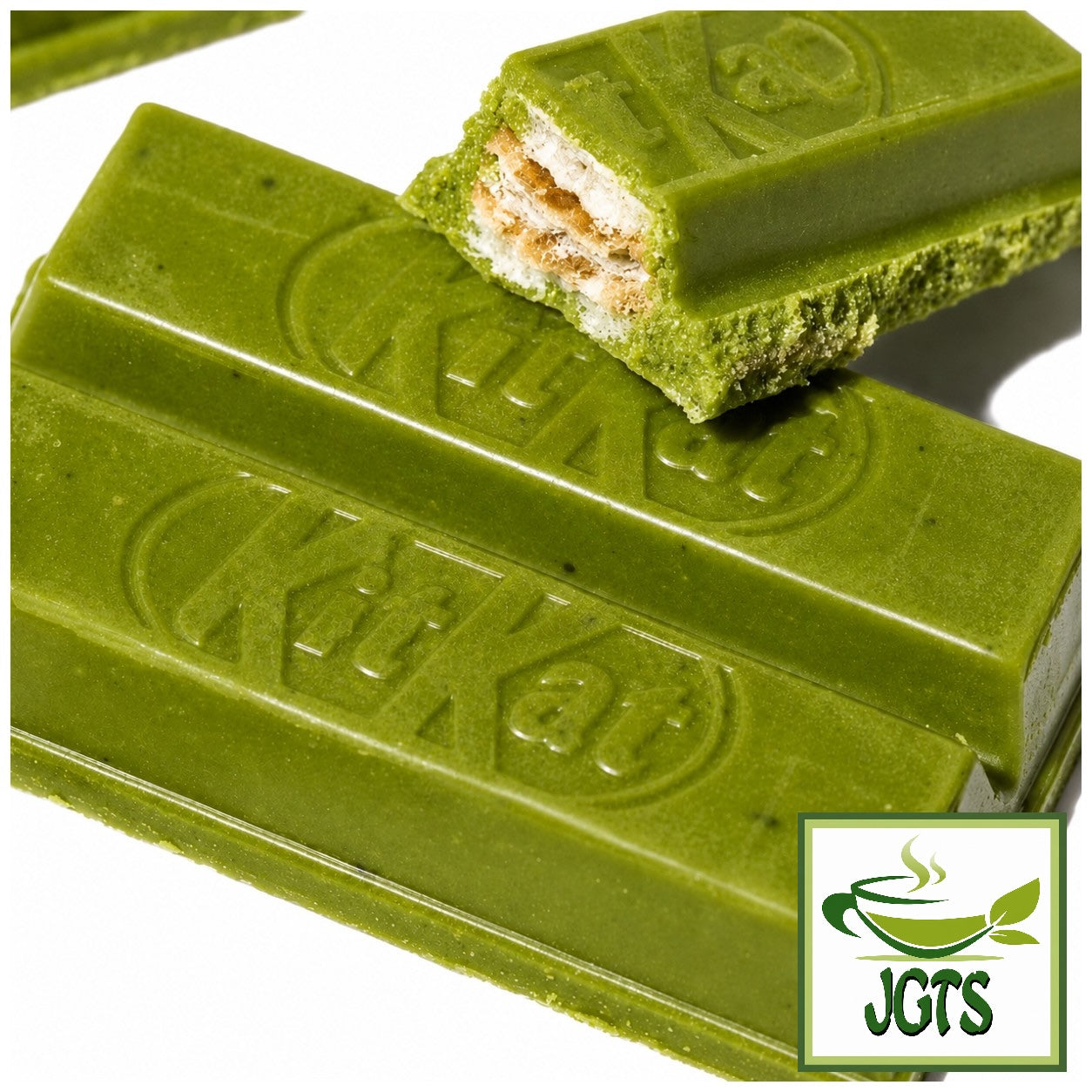 (Nestle) - Japan KitKat Rich Matcha - Photograph of matcha kit kat. .jpg