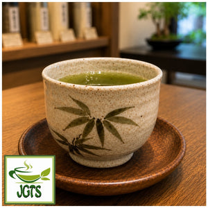 (Oyaizu Seiichi) - Sunpu Goyoutashi Shizuoka Honyama Fukamushi Sencha - Cup of green tea from Shizuoka