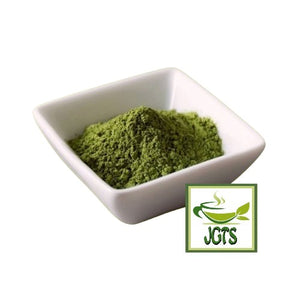 Powder Uji Matcha - Matcha powder in a white dish