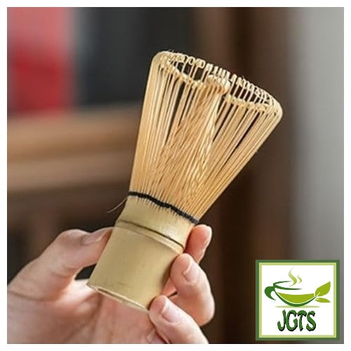 Tea Ceremony Set (Chasen, Chasaku, Tea Spoon) - Close up view Chasen