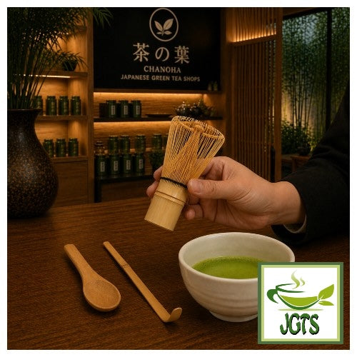 Tea Ceremony Set (Chasen, Chasaku, Tea Spoon) - Holding matcha whisk