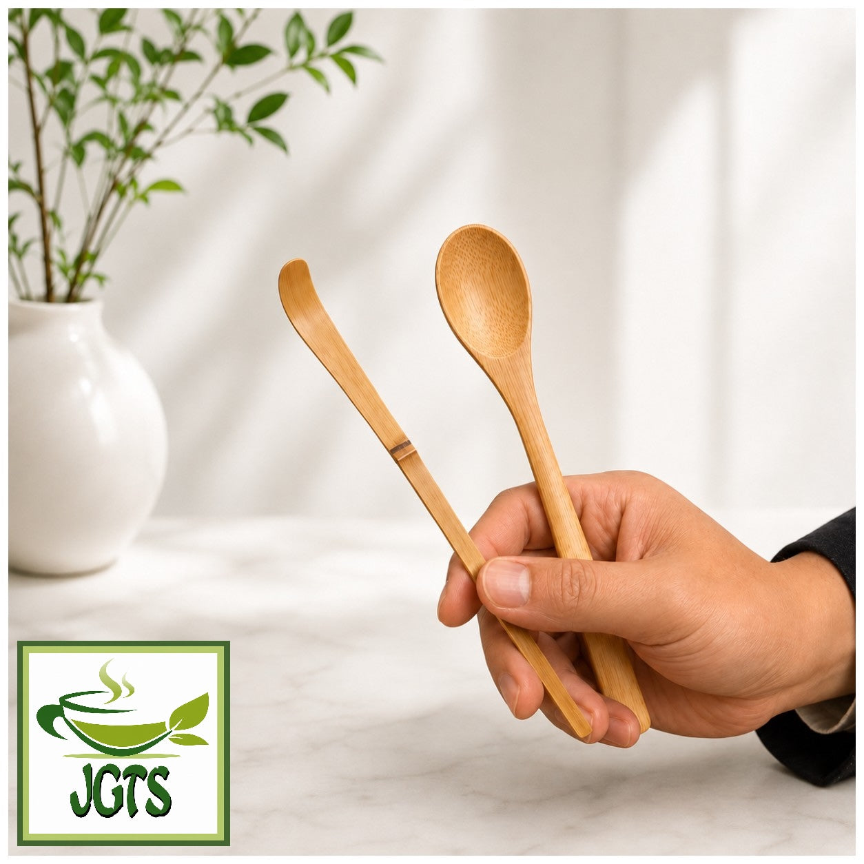 Tea Ceremony Set (Chasen, Chasaku and Tea Spoon) - Holding in hand