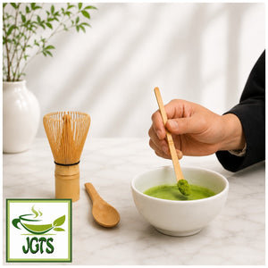 Tea Ceremony Set (Chasen, Chasaku and Tea Spoon) - Using the matcha unensils