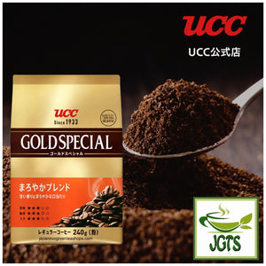UCC - Gold Special "Mellow" Blend Ground Coffee - Ground coffee on spoon