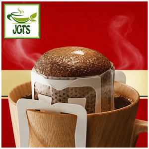 (UCC) . Artisan's Coffee One-Drip Sweet Aroma Rich Blend - Coffee drip filter brewed in Cup
