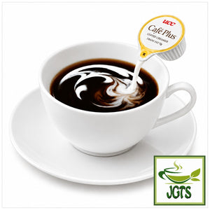 (UCC) Cafe Plus Coffee Creamer 40 Pieces - Pour creamer into cup