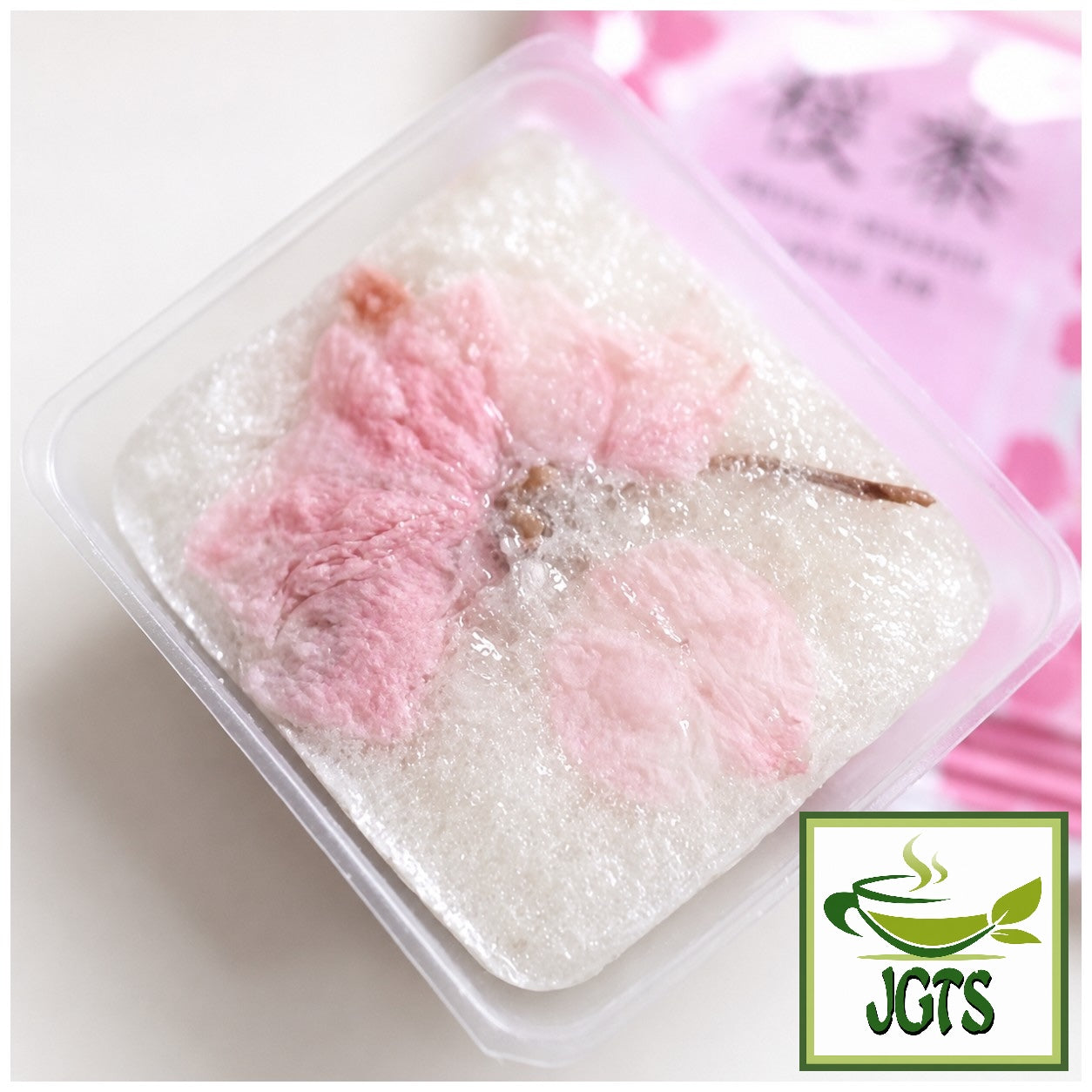Ujien Sakura Tea - Contents of one package