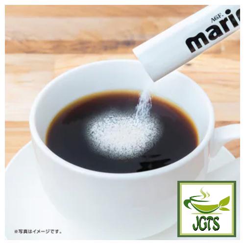 (AGF) Marim Creaming Coffee Milk 15 Sticks - Individual stick poured in cup