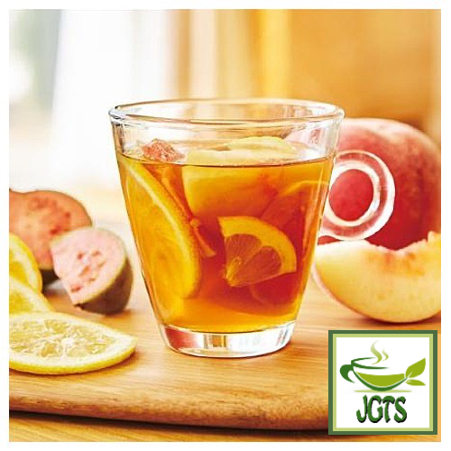 KEY Coffee FruiTEA Palette Fruit Mix Tea 7 - Iced fruit tea served in glass