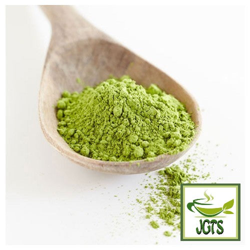 Oigawa Shizuoka Matcha - Powdered matcha on spoon