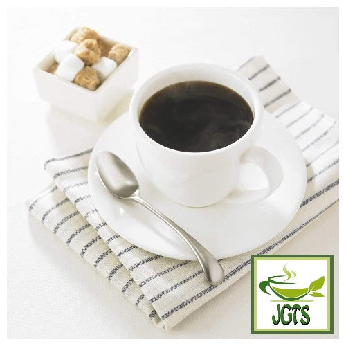 (UCC) Oishii Caffeine-less Ground Coffee - Fresh Brewed in cup