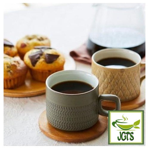 (UCC) The Blend 114 Instant Coffee (Jar) - Brewed in cup
